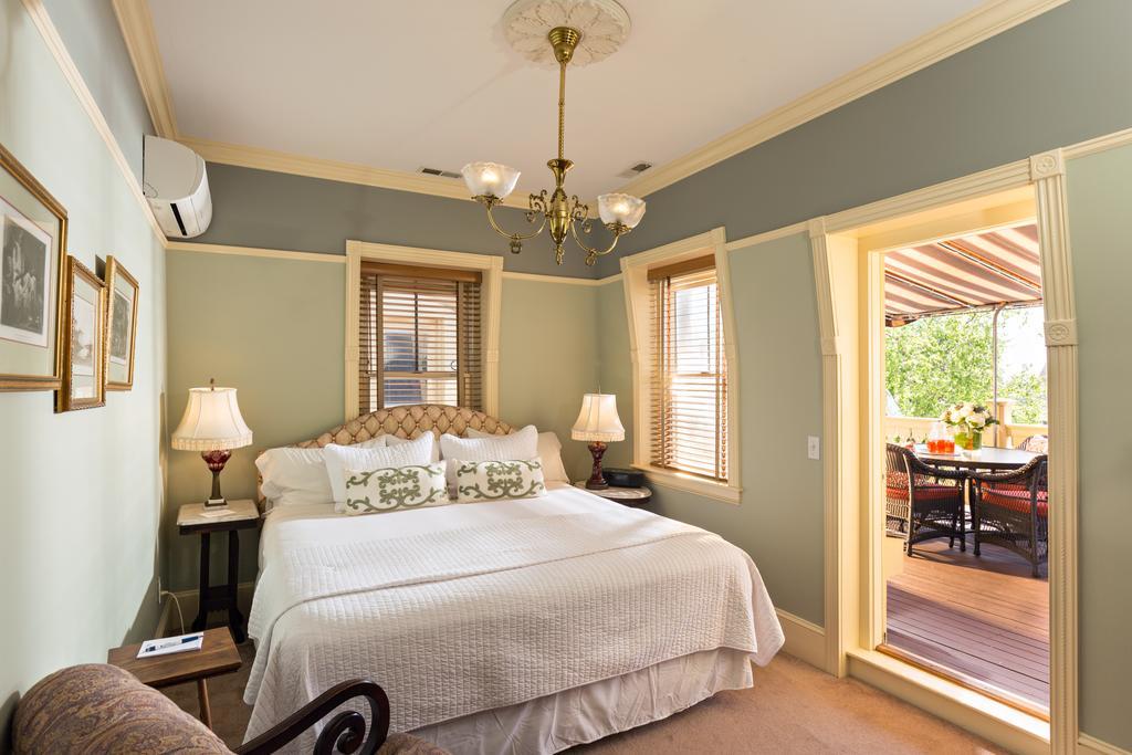 Brass Key Guesthouse Adults Only Provincetown Exterior foto