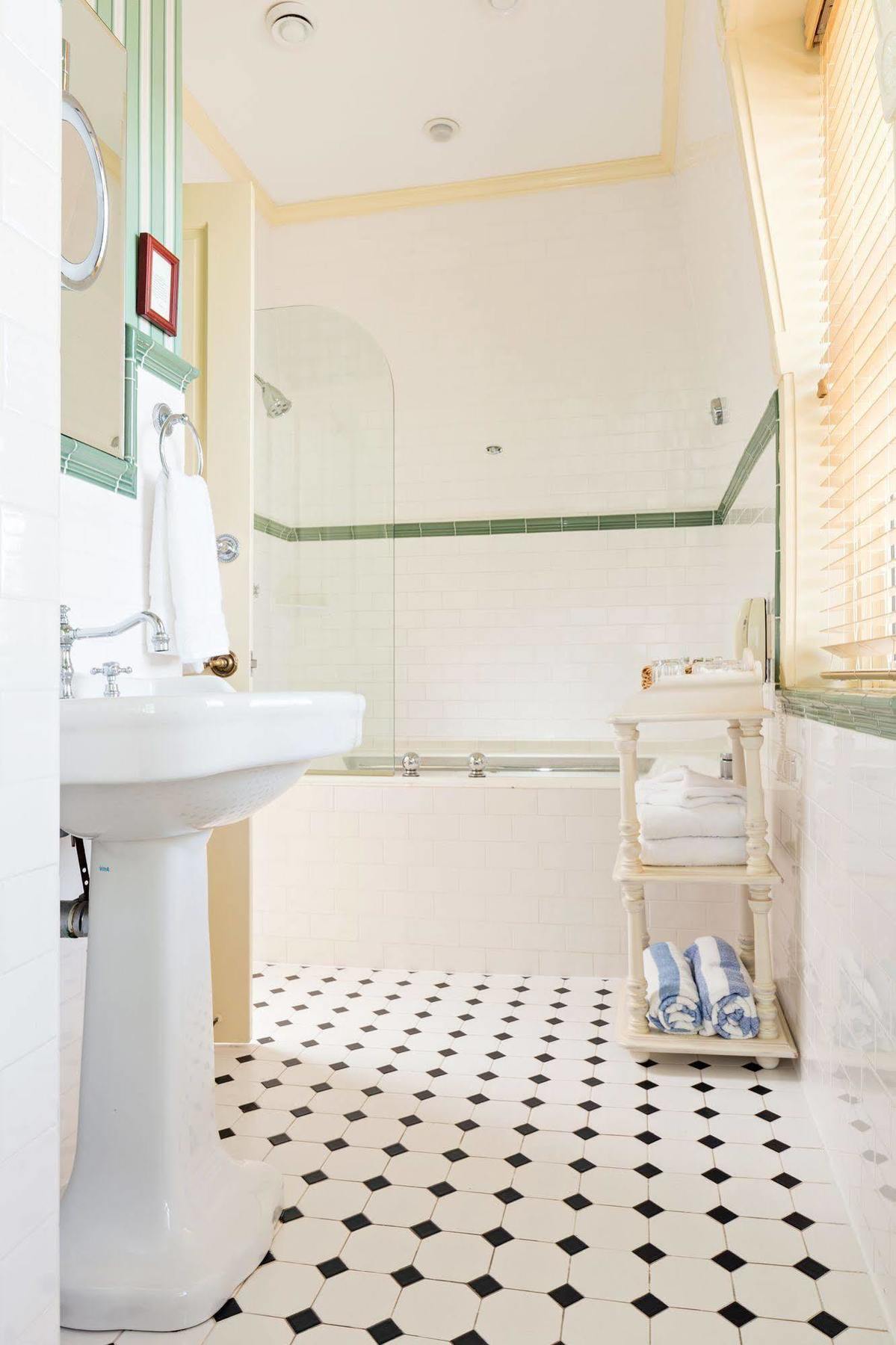 Brass Key Guesthouse Adults Only Provincetown Exterior foto
